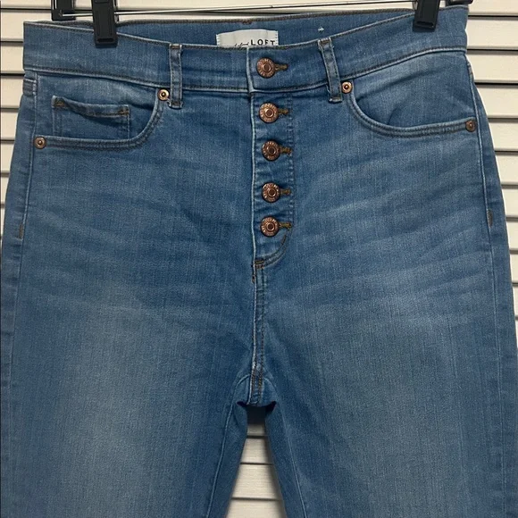 Loft Women’s Kick Crop Button Fly Non Distressed Jeans - Picture 3 of 4